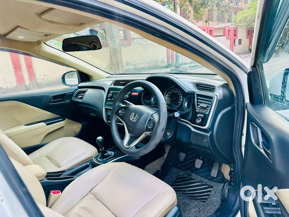 Honda City Petrol Manual 2015 Single Owner