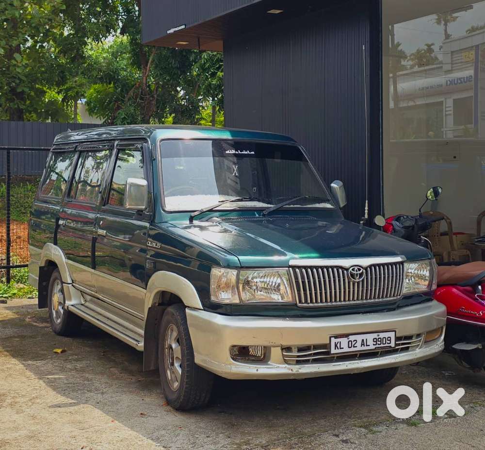 Toyota Qualis  Rs