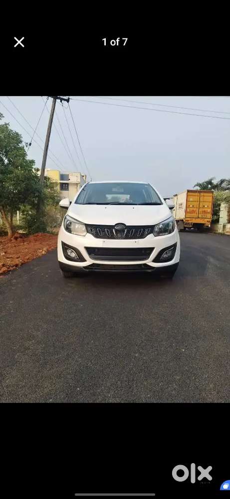 Mahindra Marazzo M6 Plus 2025