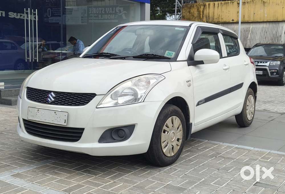 Maruti Suzuki Swift Lxi, 2013, Petrol