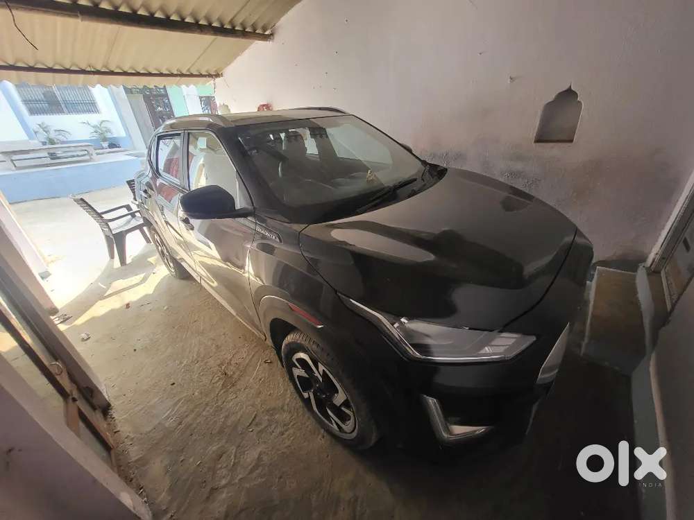 Nissan Magnite Red 2022