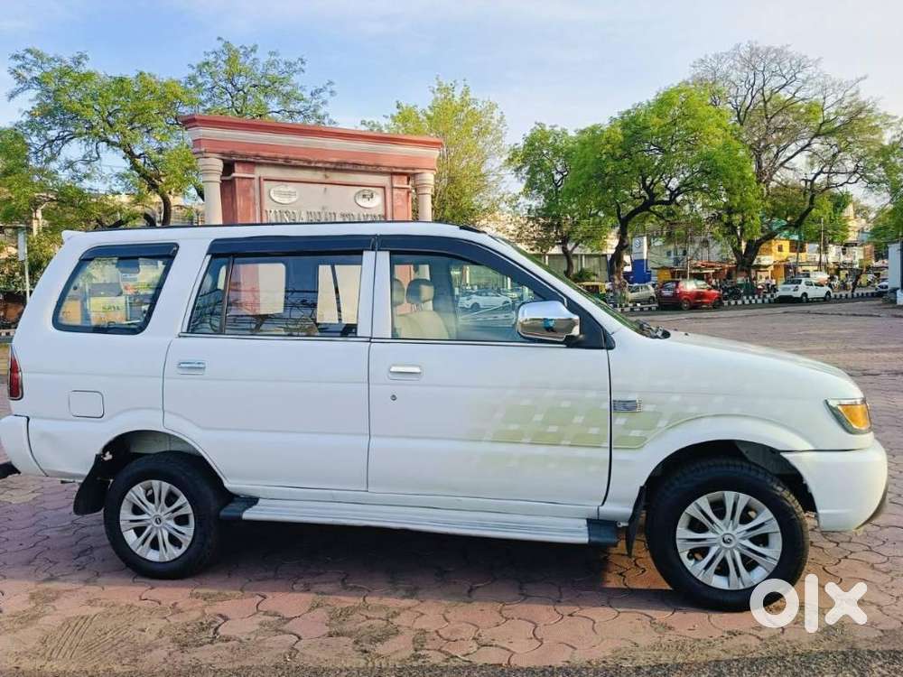 Chevrolet Tavera Neo 3 Lt- 8 Str Bs-iii, 2017, Diesel