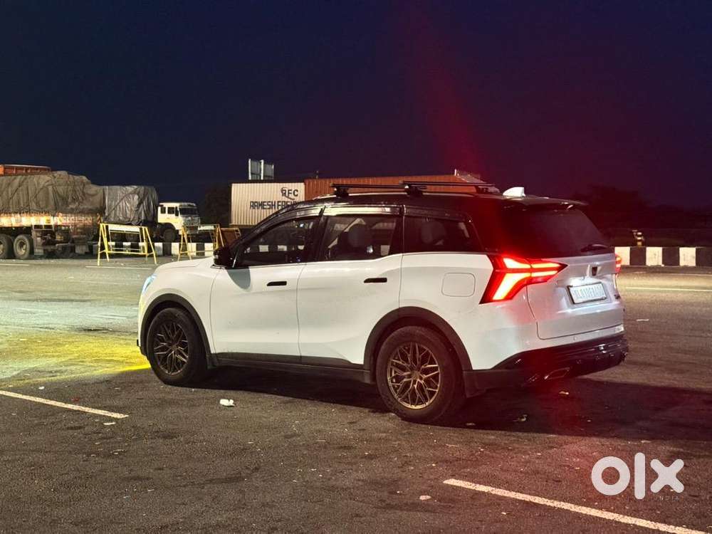 Mahindra Xuv700 2025 Diesel 20000 Km Driven
