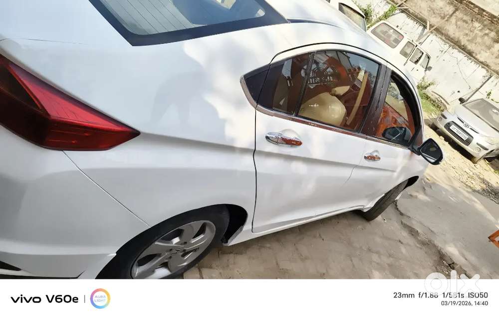 Honda City Zx 2015 Diesel 750000 Km Driven
