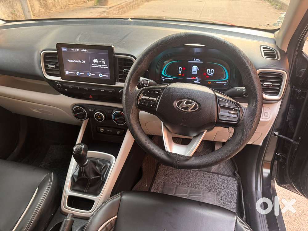 Hyundai Venue S 1.2 Petrol, 2024, Petrol