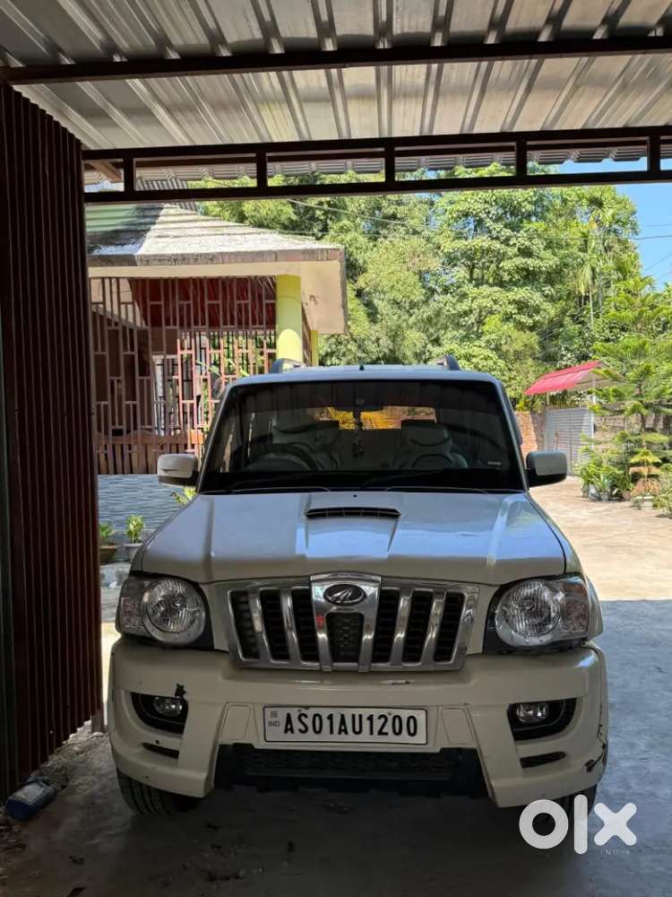Mahindra Scorpio Classic 2011 Diesel 2nd Owner