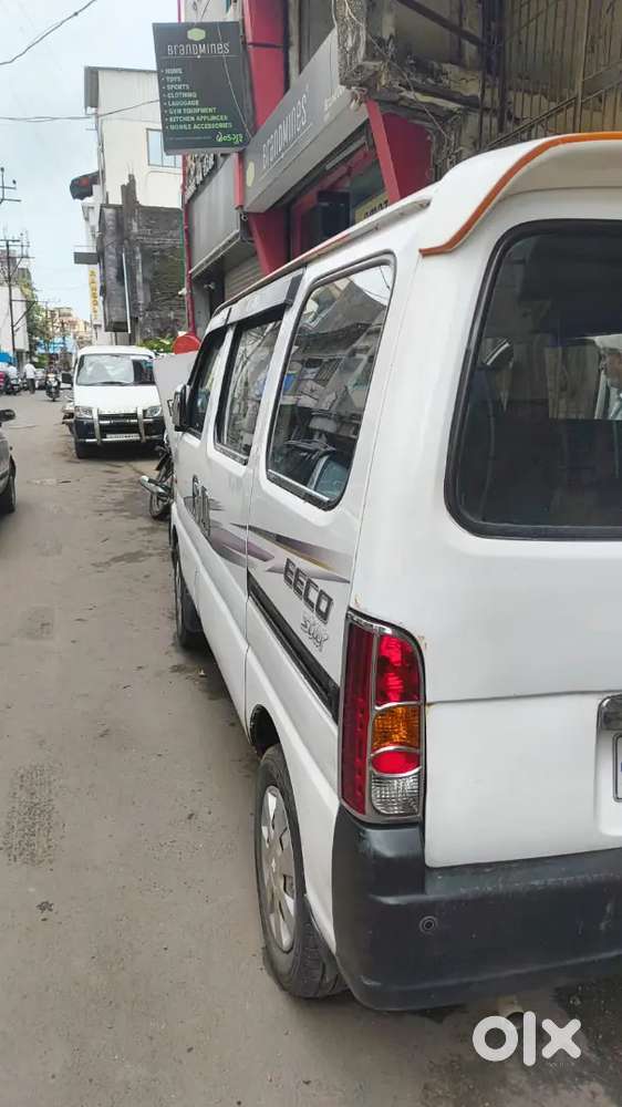Maruti Suzuki Eeco 2016