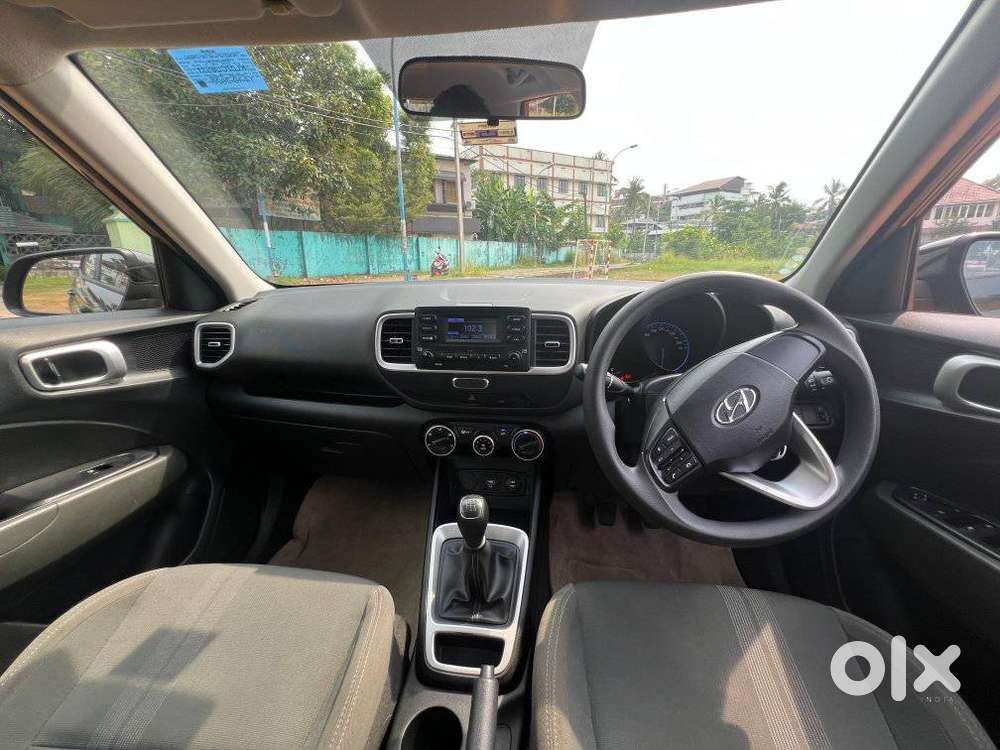 Hyundai Venue S 1.2 Petrol, 2020, Petrol