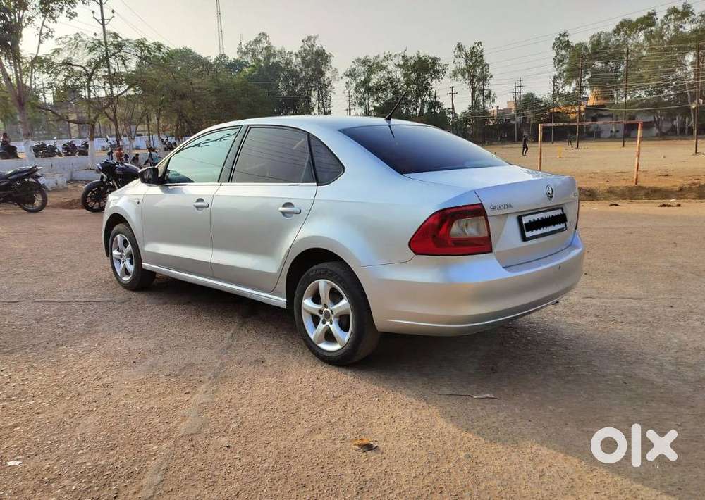 Skoda Rapid 1.5 Tdi Cr Elegance Plus, 2015, Diesel