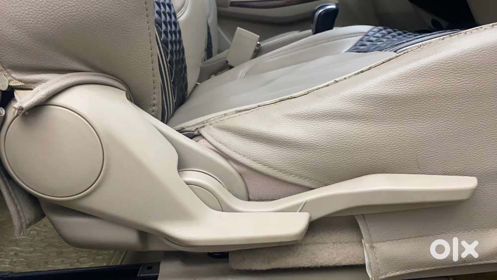 Maruti Suzuki Swift Dzire Amt Zxi, 2020, Petrol