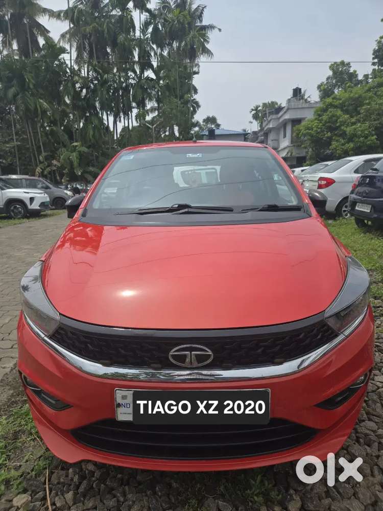 For Sale: Tata Tiago Xz Petrol 2020 &ndash; Red | First Owner |cool Upgrades