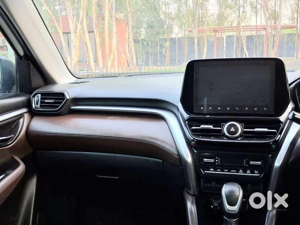 Toyota Urban Cruiser Hyryder 1.5 V Hybrid, 2022, Petrol