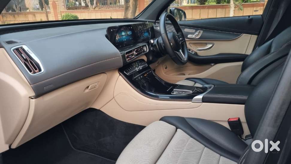 Mercedes-benz Eqc 400 4matic, 2022, Electric
