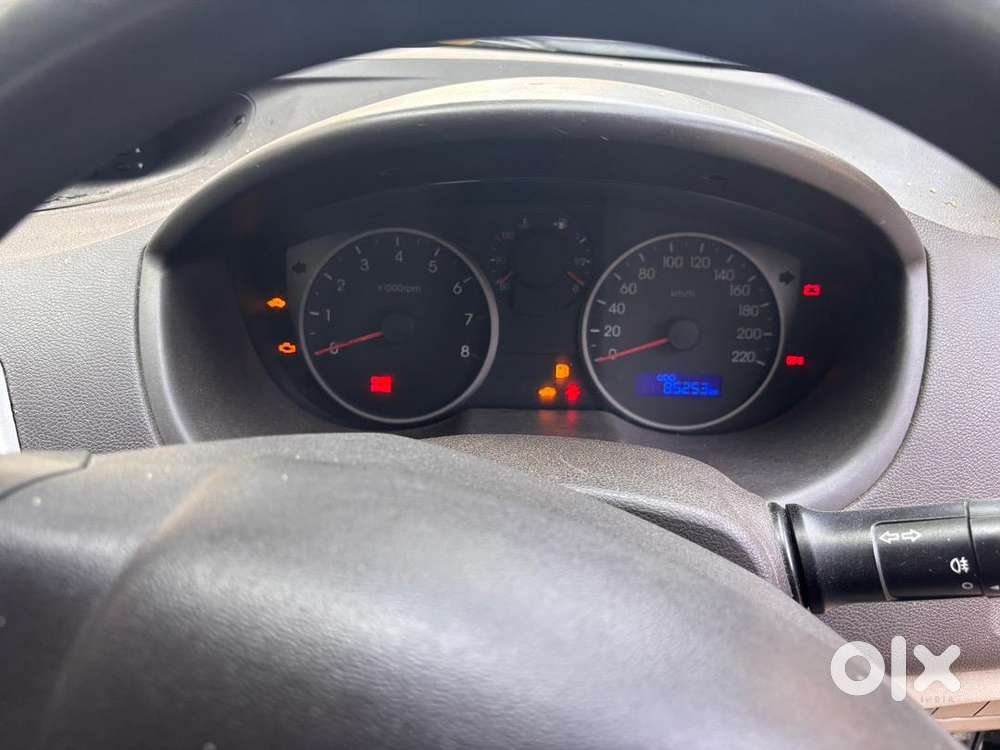 Hyundai New I20 2010 Petrol 85000 Km Driven