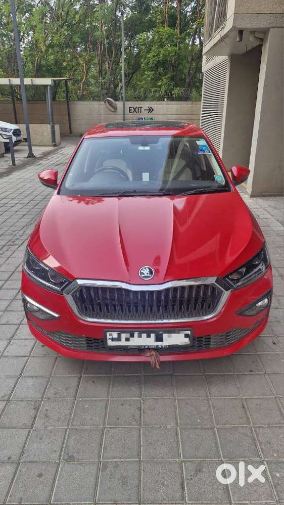 Skoda Slavia 1.0 Tsi Style, 2022, Petrol