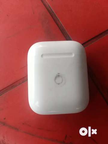 Apple airpods under discount 3000