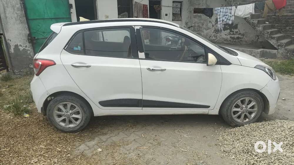 Hyundai Grand I10 2015 Diesel 139000 Km Driven