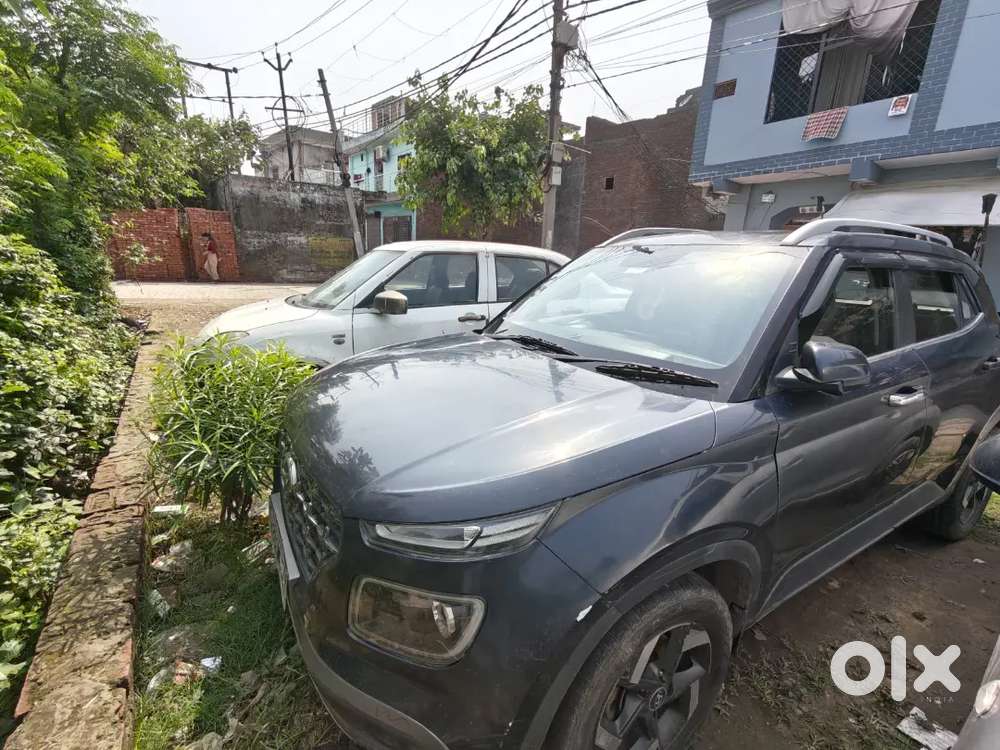 Venue Sx Turbo With Sunroof