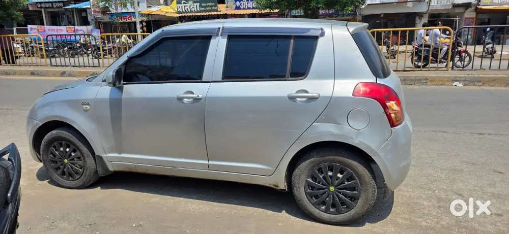 Maruti Suzuki Swift 2011