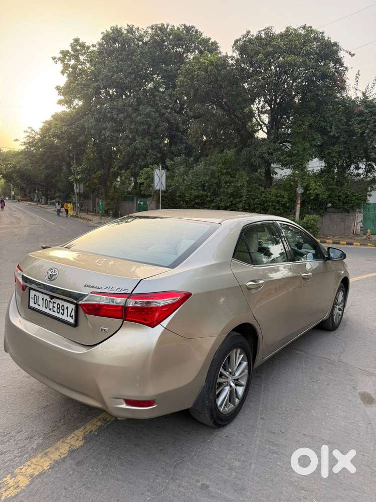 Toyota Corolla Altis Vl, 2015, Petrol