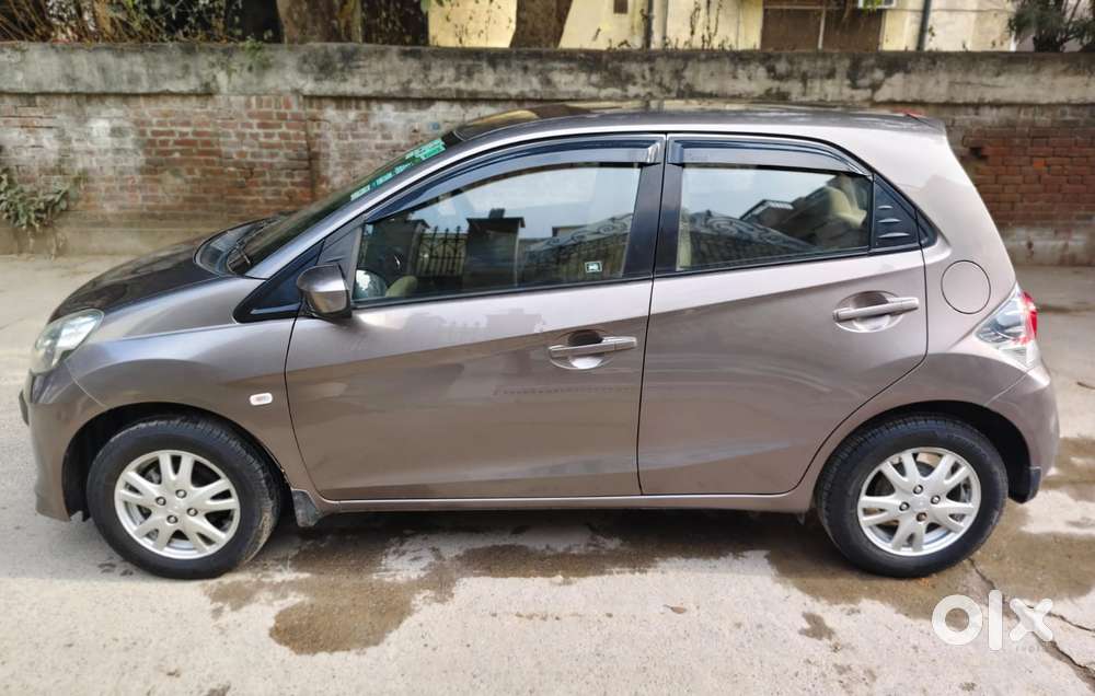 Honda Brio 2011-2013 V Mt, 2013, Petrol