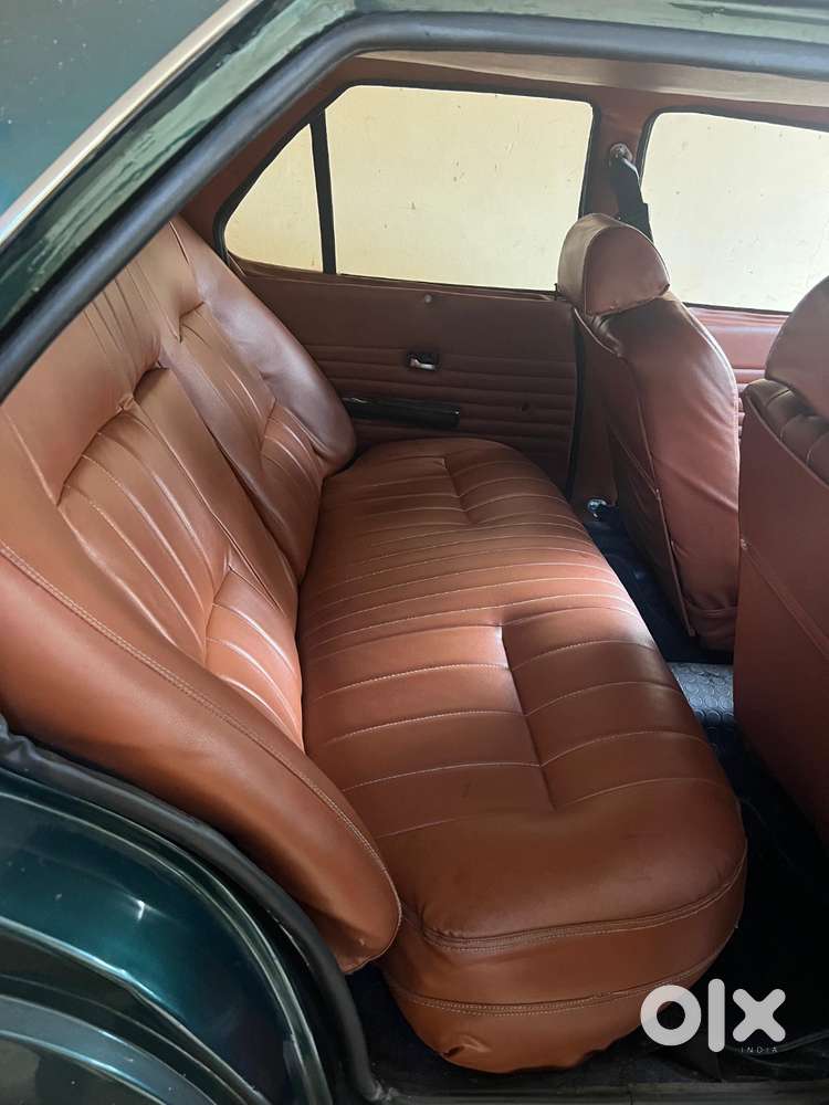 Hindustan Motors Contessa 1.8