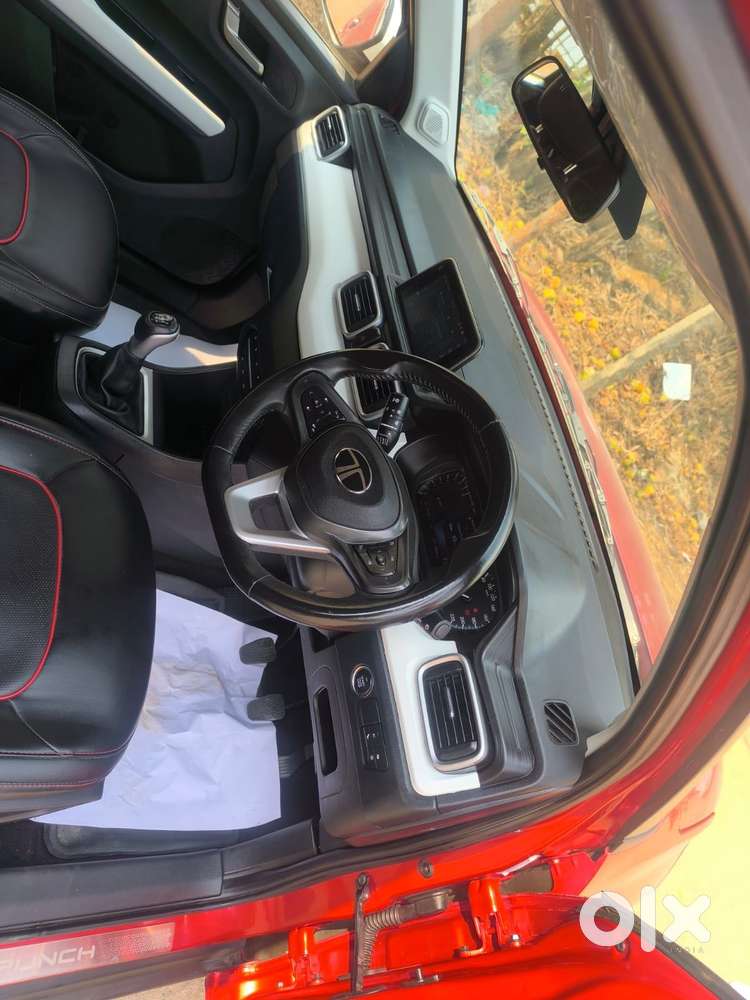 Tata Punch Creative Dual Tone Mt Sunroof, 2024, Petrol