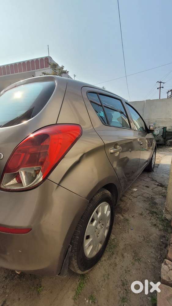 Hyundai I20 Petrol Cvt Magna Executive, 2013, Petrol