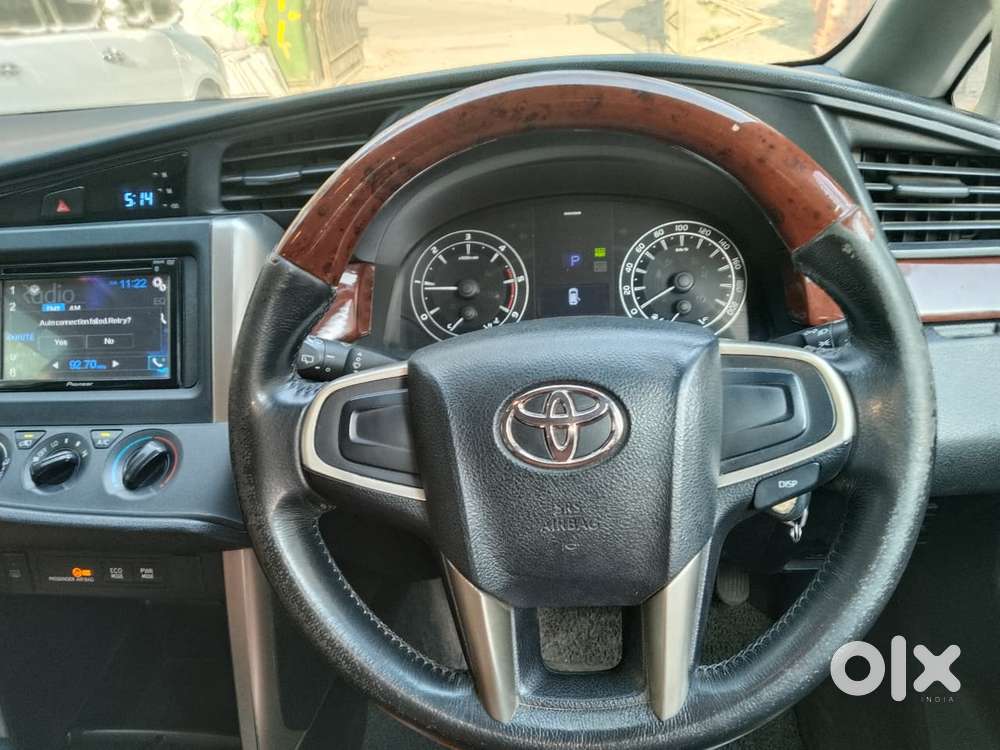 Toyota Innova Crysta 2.8 Gx At 7 Str, 2016, Diesel