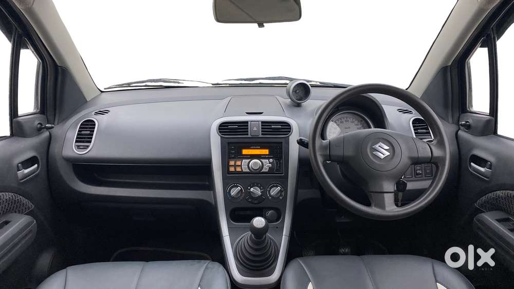 Maruti Suzuki Ritz Vxi, 2013, Petrol