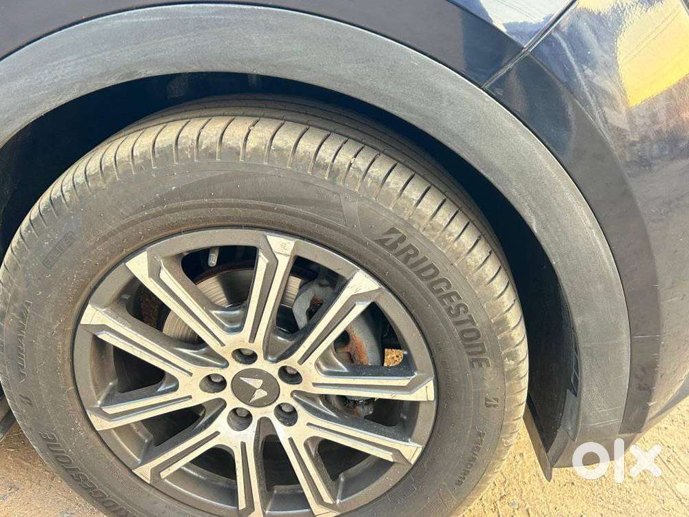 Mahindra Xuv700 2.2 Ax 7 Diesel Mt Str, 2022, Diesel