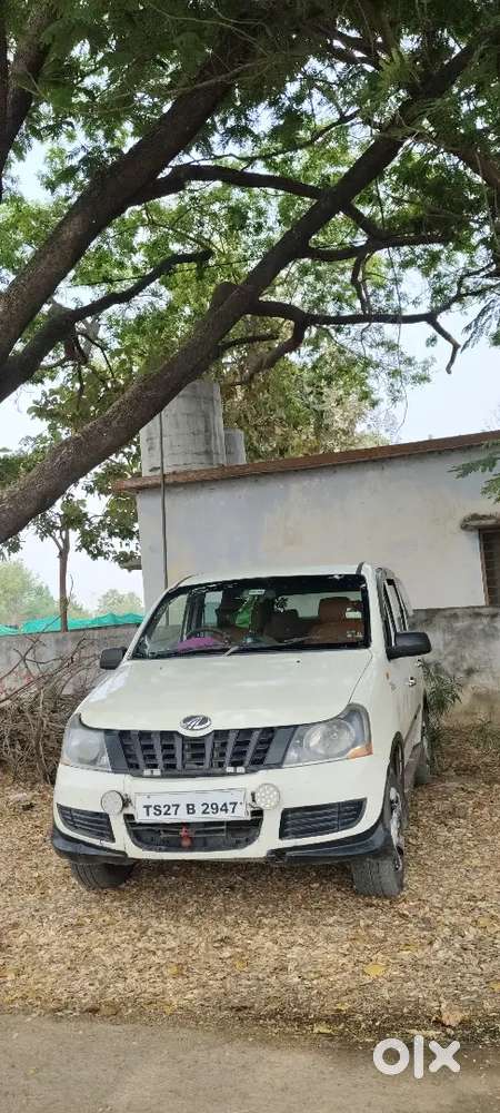 Mahindra Xylo 2013