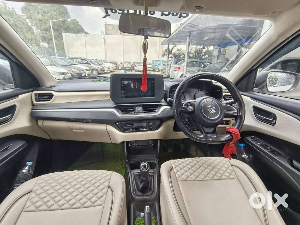 Maruti Suzuki Dzire 1.2 Vxi, 2025, Petrol
