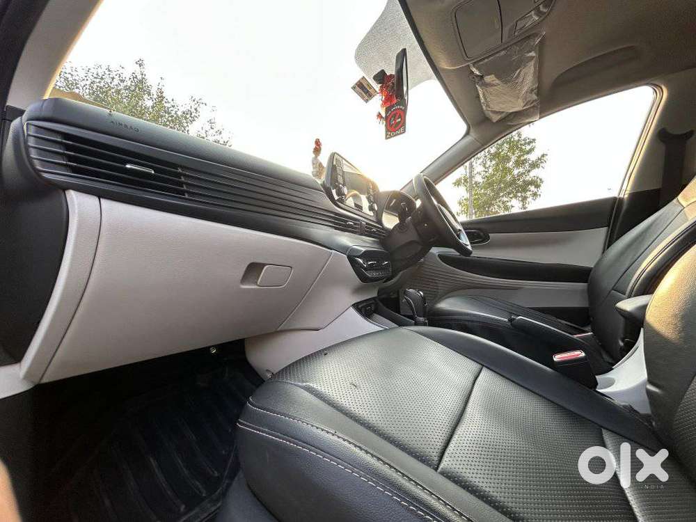 Hyundai I20 Sportz 1.2 Ivt, 2024, Petrol