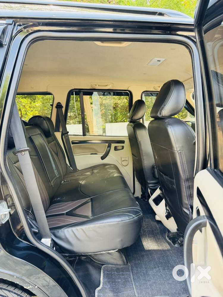 Mahindra Scorpio Classic 2.2 S 11 Mt 7 Str, 2024, Diesel