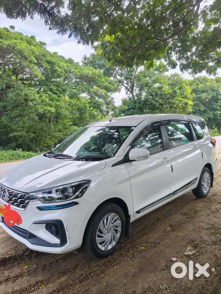 Maruti Suzuki Ertiga 1.5 Vxi 2026