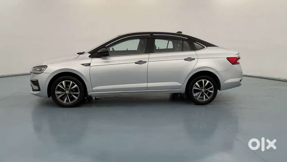 Skoda Slavia Style 1.0l Tsi Mt, 2022, Petrol