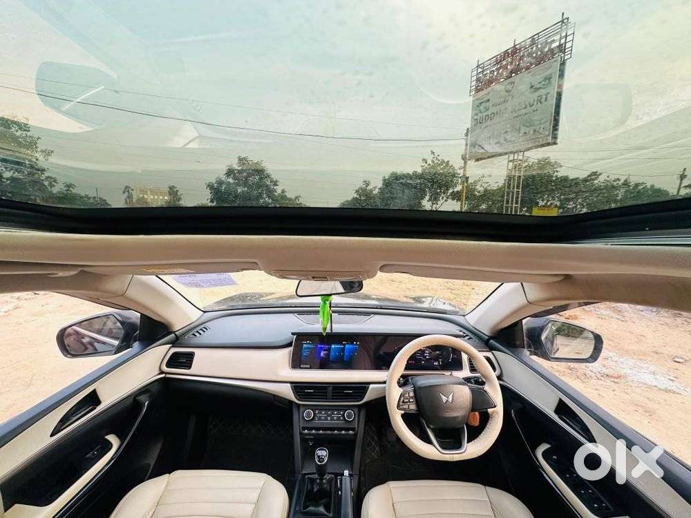 Mahindra Xuv700 2.2 Ax 5 Diesel Mt 7 Str, 2022, Diesel