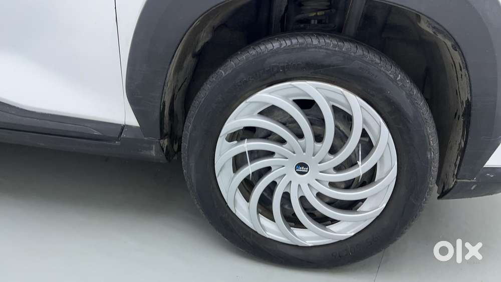 Nissan Magnite 1.0 Xl, 2021, Petrol