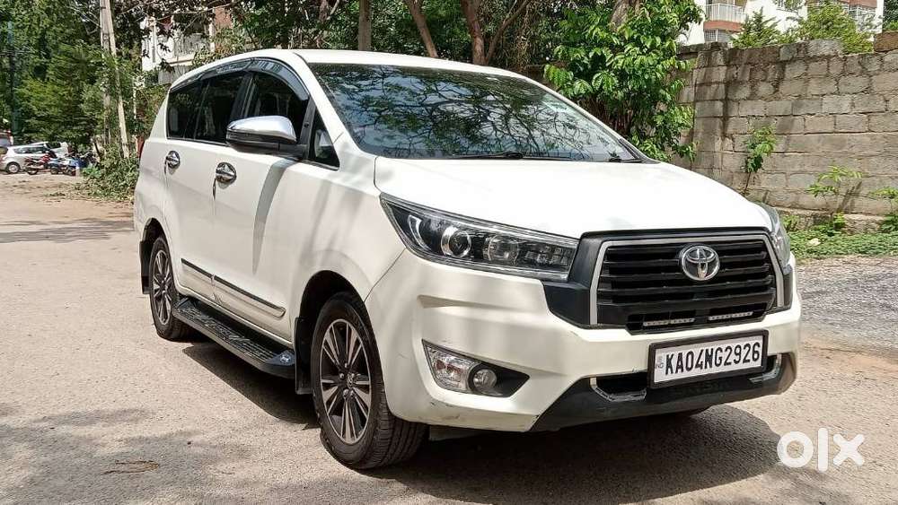 Toyota Innova Crysta 2.4 Z 7 Str, 2016, Diesel