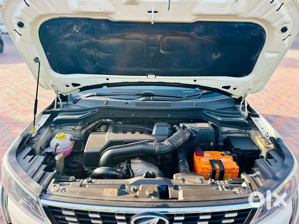 Mahindra Xuv300 W8 (o) 1.5 Diesel Amt, 2019, Diesel