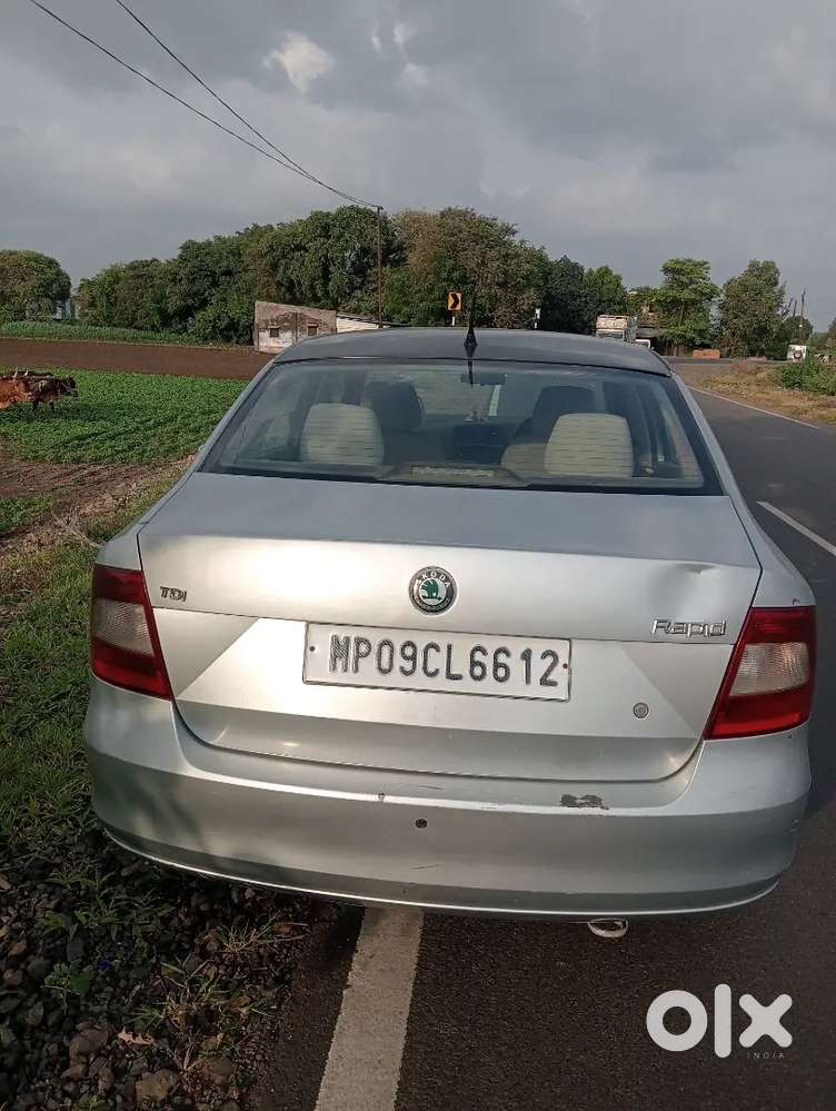 Skoda Rapid Elegance Tdi 2013