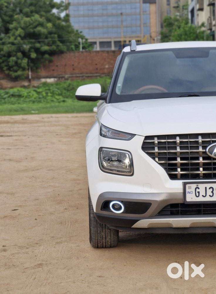 Hyundai Venue S, 2021, Cng & Hybrids