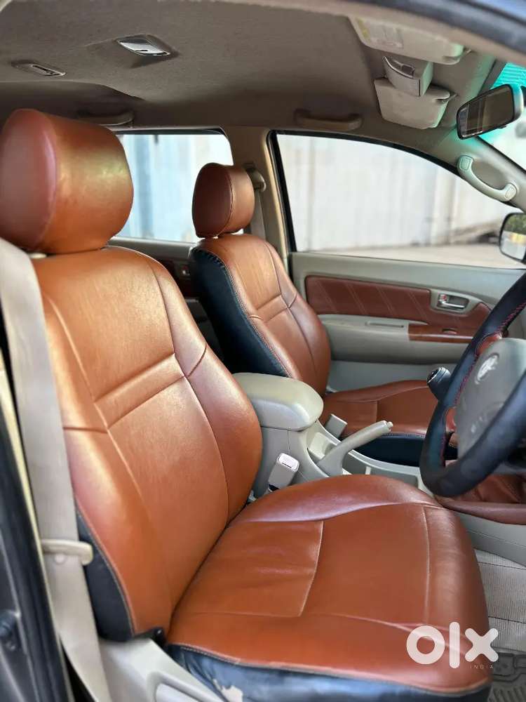 *toyota Fortuner D-4d 4x4 Diesel Manual*
 2010 (fitness Till 2031)
Mh