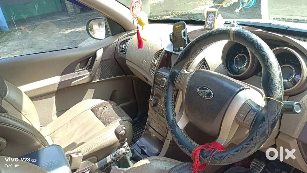 Mahindra Xuv500 2015 Diesel Well Maintained