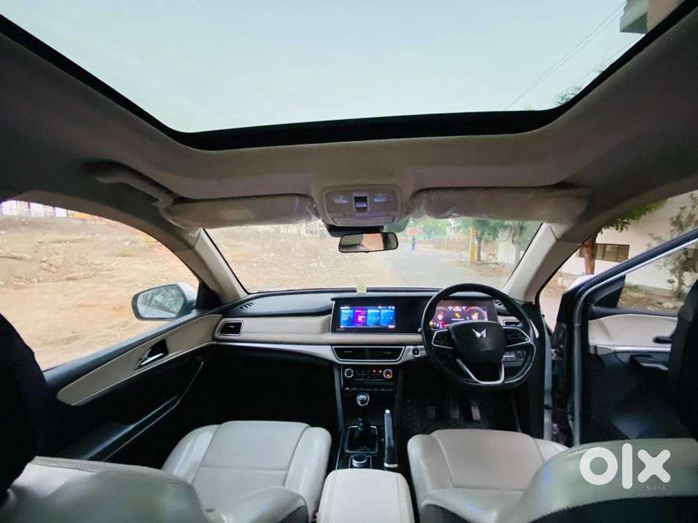 Mahindra Xuv700 2.2 Ax 7 Diesel Mt Str, 2022, Diesel