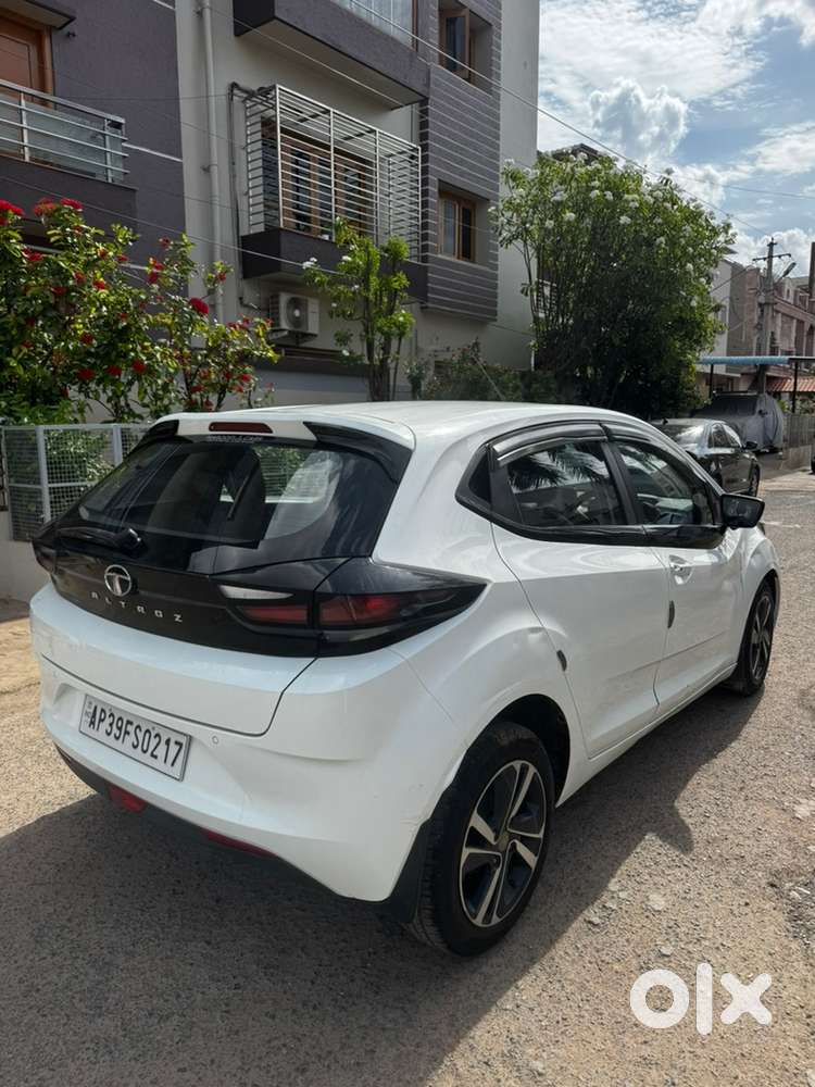 Tata Altroz Petrol 2020