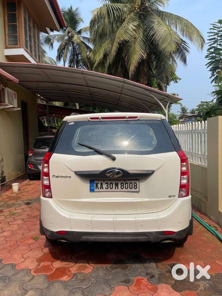 Mahindra Xuv500 2016