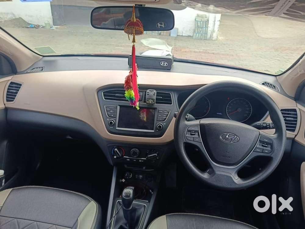 Hyundai Elite I20 2019 Petrol 50000 Km Driven
