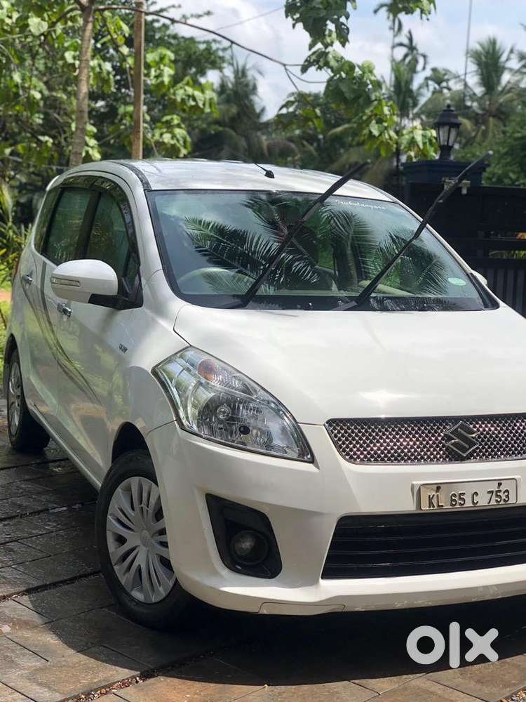 Maruti Suzuki Ertiga 2013 Petrol Well Maintained